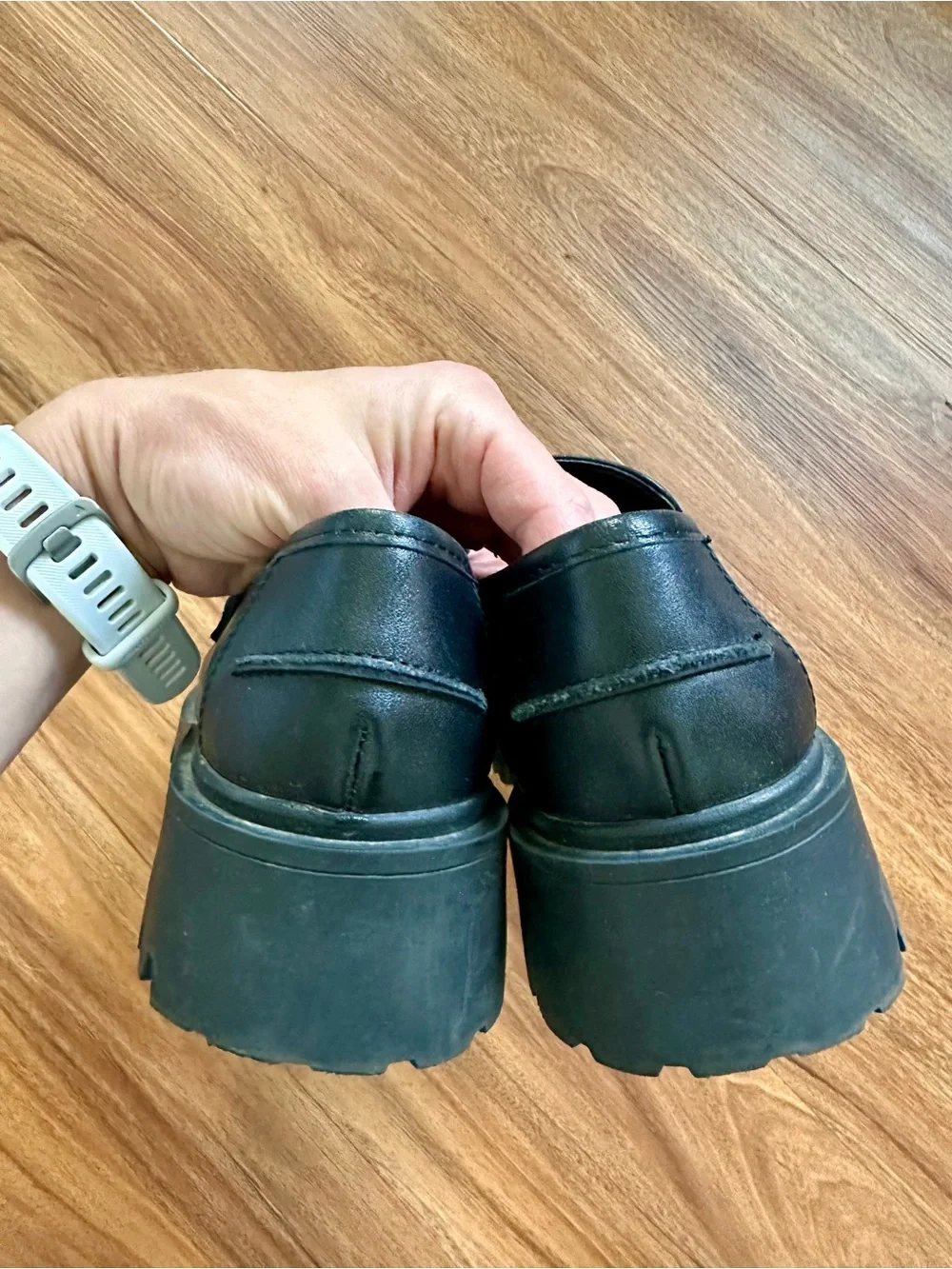 Mango Leather Track Sole Moccasins